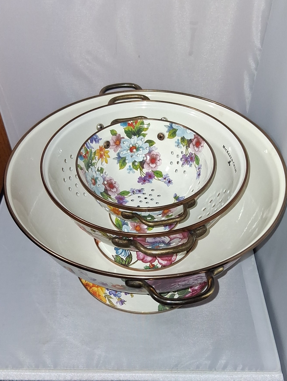 MacKenzie-Childs White Flower Market set